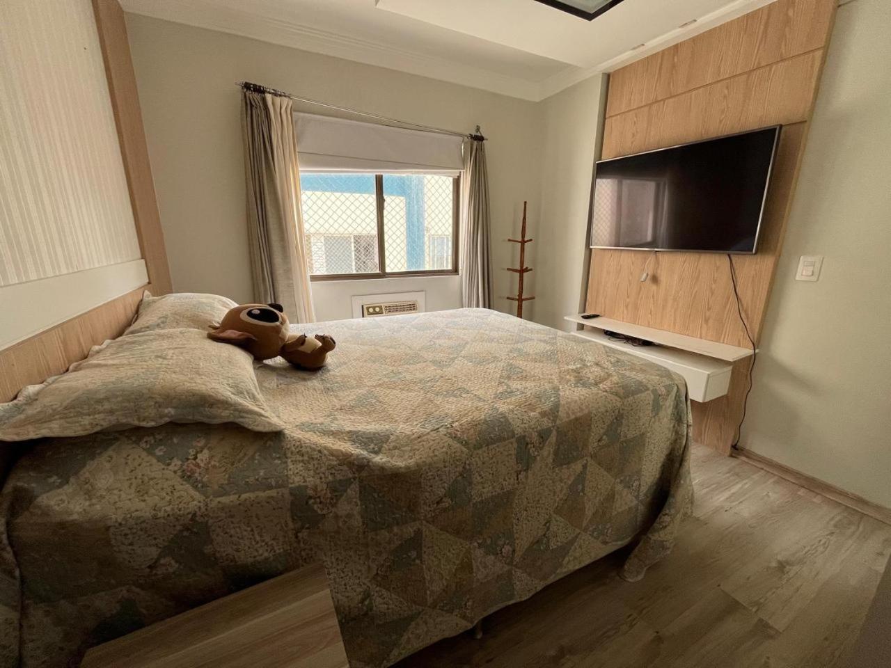 A 50 Metros Da - Barra Sul- Bc Apartamento